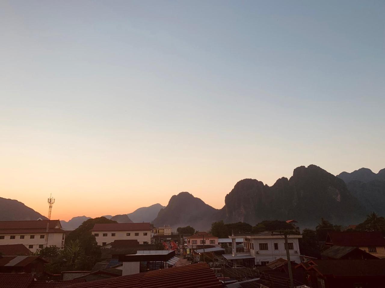 Vang Vieng Galaxy Hotel Екстер'єр фото